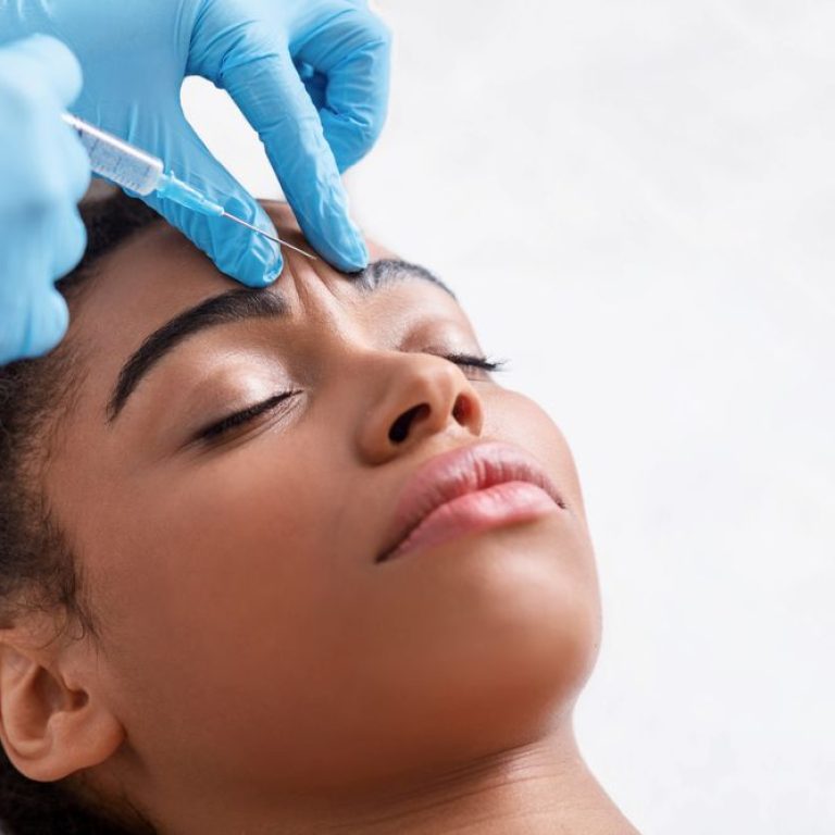 Anti-wrinkle consultation focusing on facial assessment and treatment planning